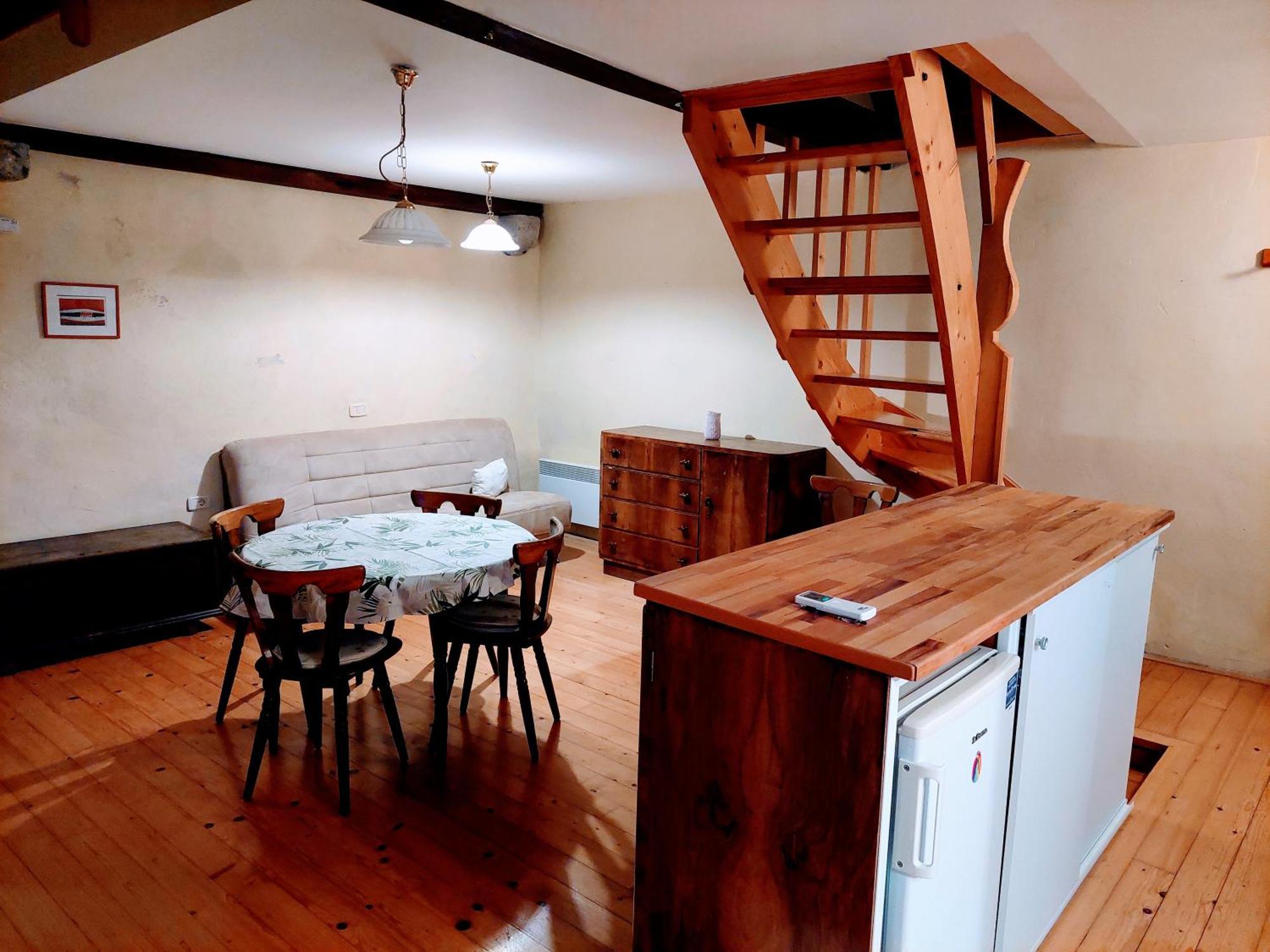 Apartment Valetovi Štanjel Pokoj fotografie